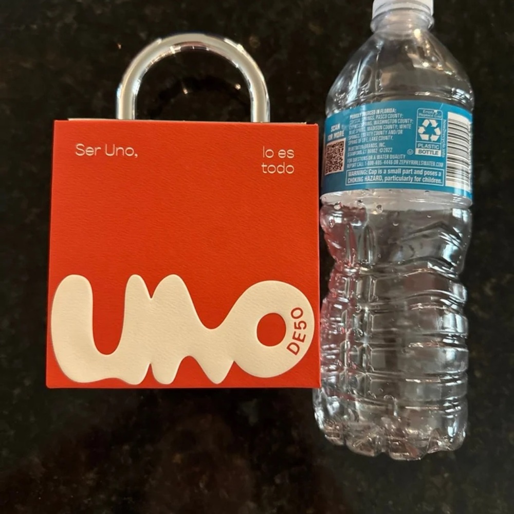 UNO de 50 Padlock Box